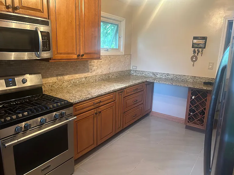 6122 N Drake Ave — Photo 5
