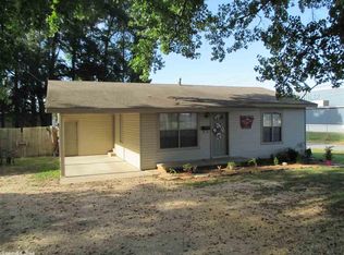 612 E Gum St, Sheridan, AR 72150