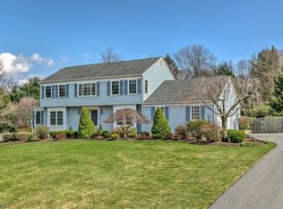 7 Coventry Rd, Mendham, NJ 07945