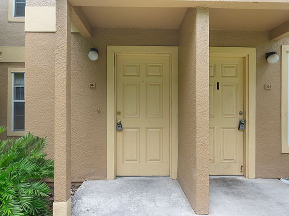 2nd image of 36138 Lake Chase Blvd Unit 204