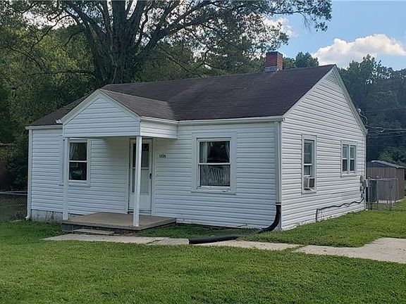 3rd image of 1809 Ontario St