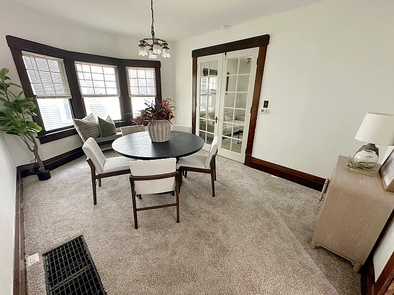 181 E Northwood Ave — Photo 9
