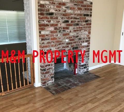 1120 FOXHALL WAY FAMILY ROOM