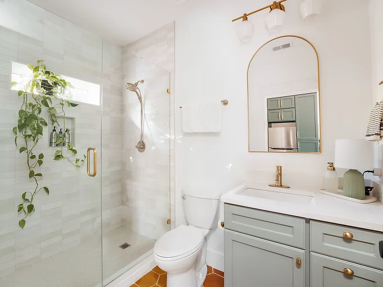 2074 Dunwoody St NE #B — Photo 3