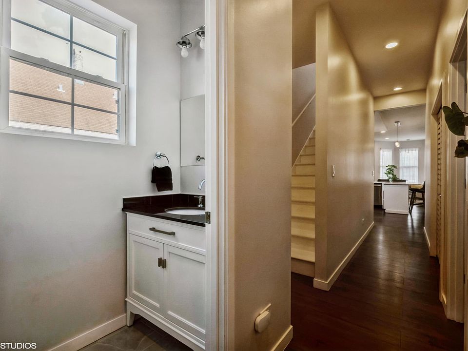 1st image of 3652 W McLean Ave #2