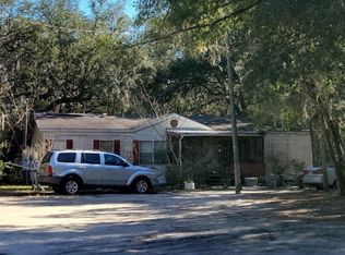 262 Putnam Loop Rd, Melrose, FL 32666