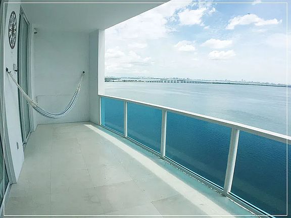 2nd image of 725 NE 22nd St APT 10E