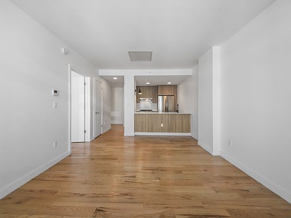 3rd image of 1277 E 14th St APT 507C