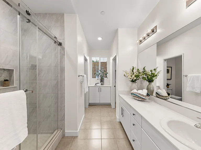 114 Cultivate — Photo 13