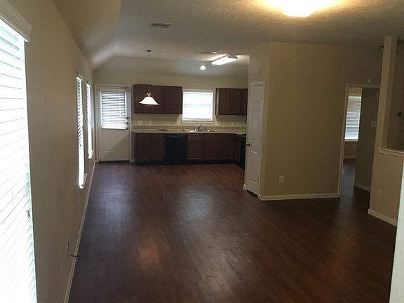 3rd image of 22259 Doubletree Park Dr