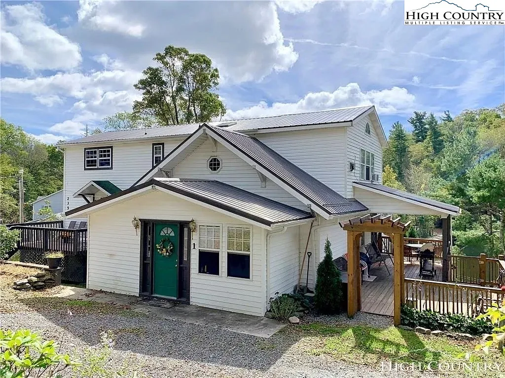 2 bed, 900 sqft, $1,600 — Photo 4