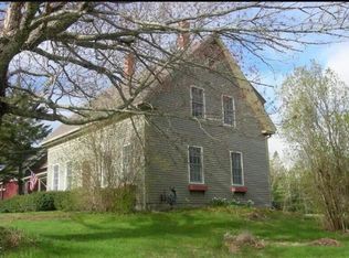 79 Point Rd, Hancock, ME 04640