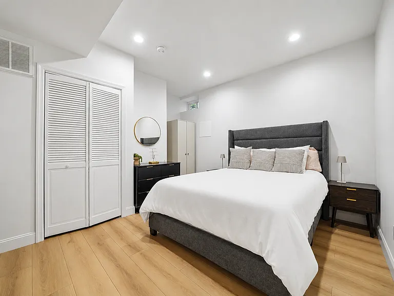1233 Poplar Ave — Photo 34