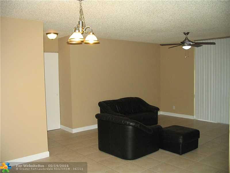 2nd image of 10125 W Sunrise Blvd APT 206