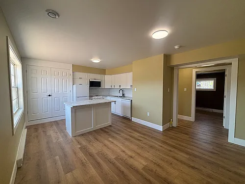 145 Carrie St Photo 1