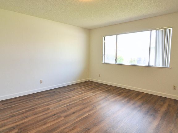 2nd image of 4580 E University Ave