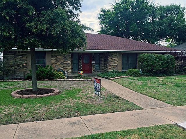 1st image of 512 Wentworth Dr