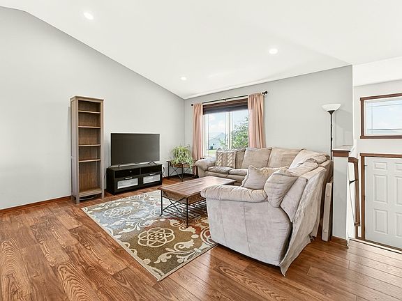 3rd image of 4553 Arctic Fox Rd NW