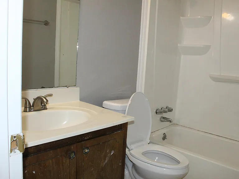 446 Pheasant Run Dr — Photo 33