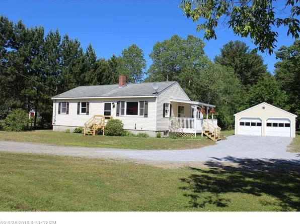 10 Jason St, Skowhegan, ME 04976