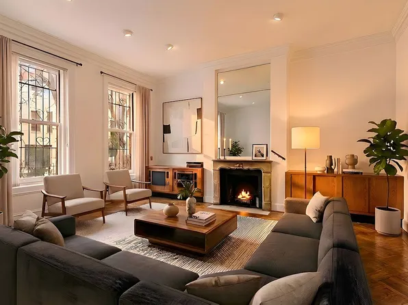 243 E 61st St, New York, NY 10065