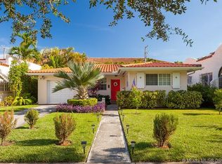 442 Aragon Ave, Coral Gables, FL 33134