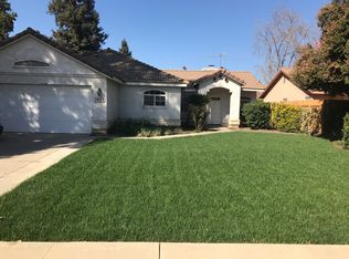 1035 S Tracy St, Visalia, CA 93292