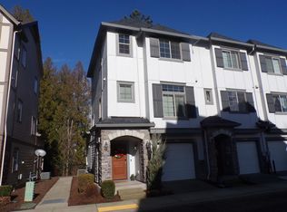 17050 SW Rocky Ramble Ln, Sherwood, OR