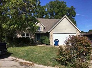 508 E 9th Avenue Ct, Coal Valley, IL 61240