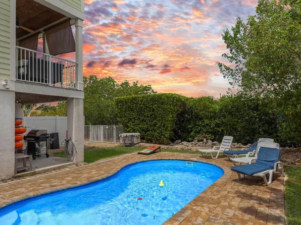 227 Sombrero Beach Rd #1, Marathon, FL 33050