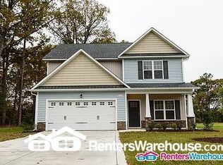 260 Rolling Oaks Ln, Benson, NC 27504