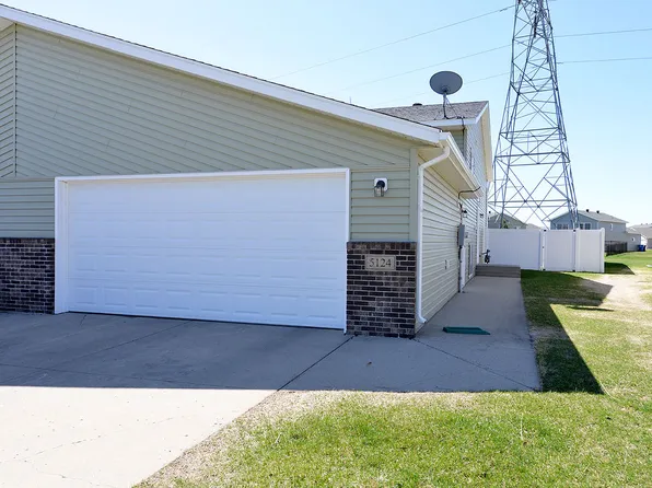 5124 48th Ave S, Fargo, ND 58104