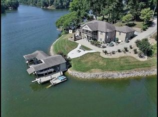 2245 Thomason Ln, Goodview, VA 24095