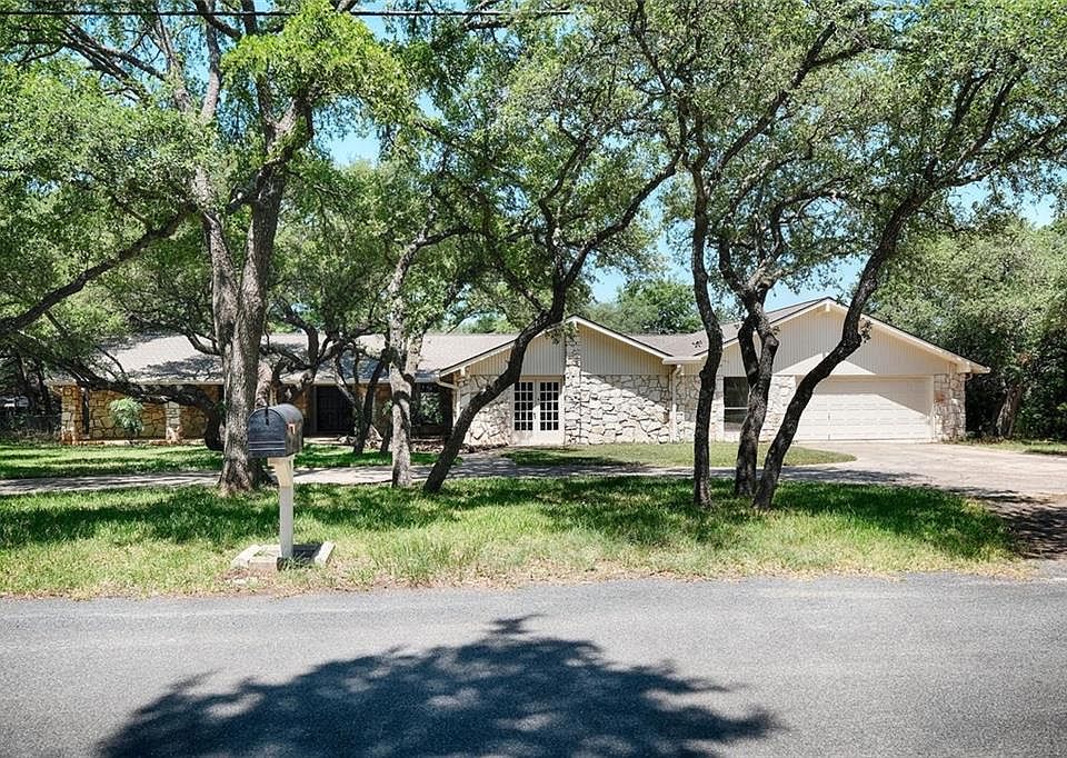 1st image of 13212 Fawn Valley Dr