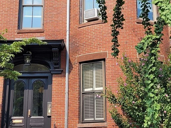 2nd image of 96 E Brookline St #3