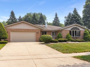 1161 Wakefield Ln, Bartlett, IL 60103