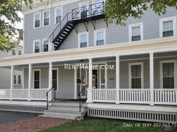 148 Essex St APT 5, Bangor, ME 04401