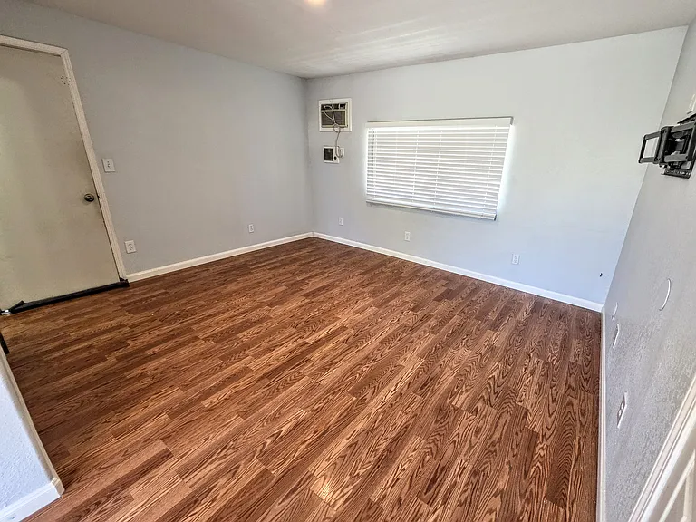 2962 Dorothy Dr — Photo 11