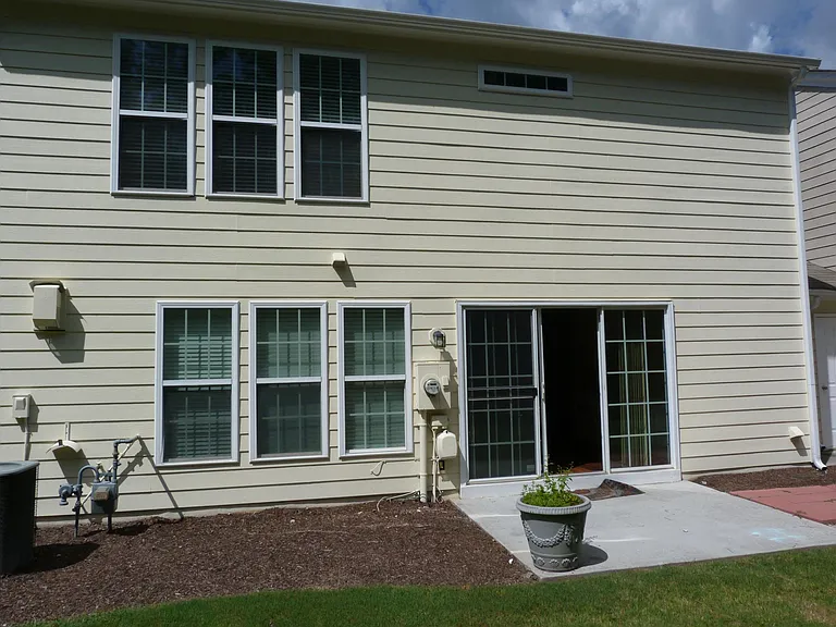 339 Balaban Cir — Photo 2