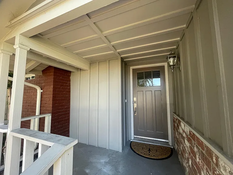 10135 Kentucky Ave — Photo 10