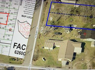 7722 N Perry St, Baytown, TX 77521