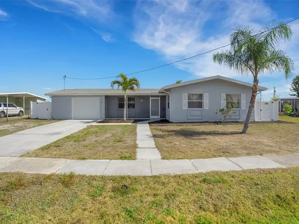 6384 Malaluka Rd, North Port, FL 34287