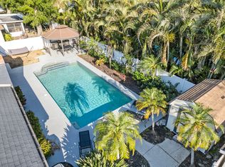 1660 83rd Ave N, Saint Petersburg, FL 33702