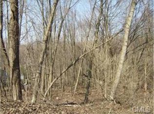 27 Eastview Rd, New Fairfield, CT 06812