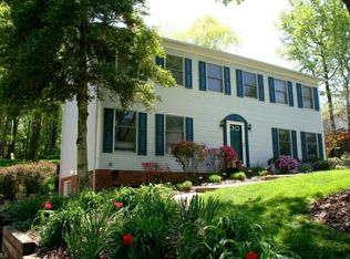 1302 Wakefield Pl, Greensboro, NC 27410