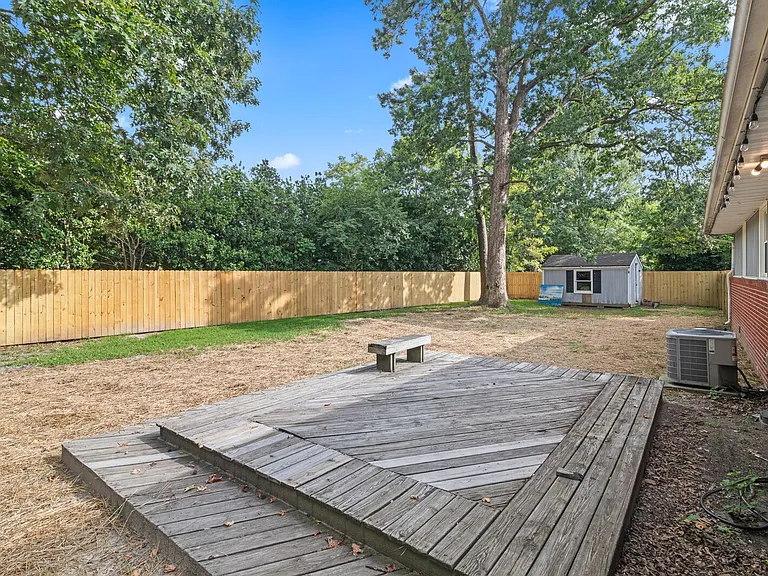 5 Fairway Ln — Photo 21