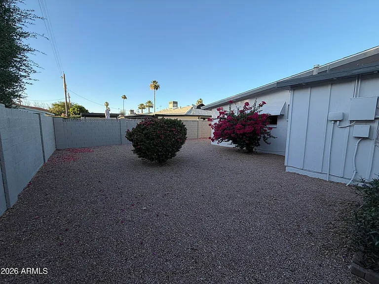 5420 N Granite Reef Rd — Photo 45
