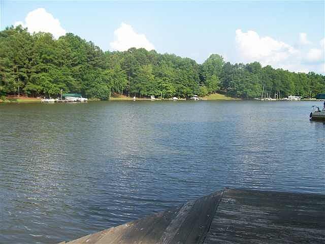 1st image of 540 River Lake Dr