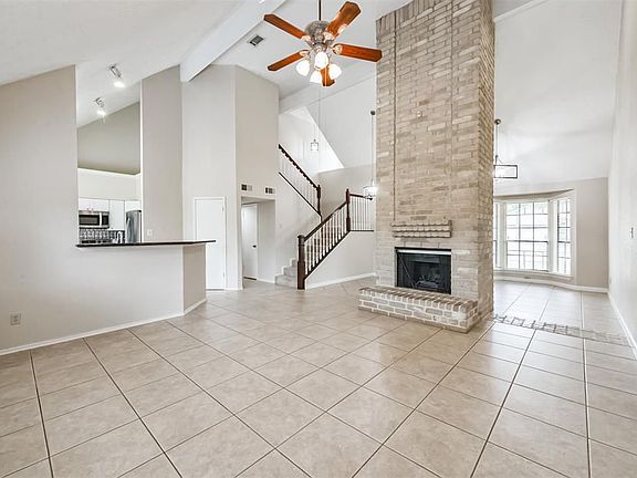 5th image of 1407 Silver Morning Dr