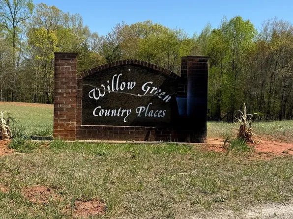 183 Willow Green Ln, Spencer, VA 24165